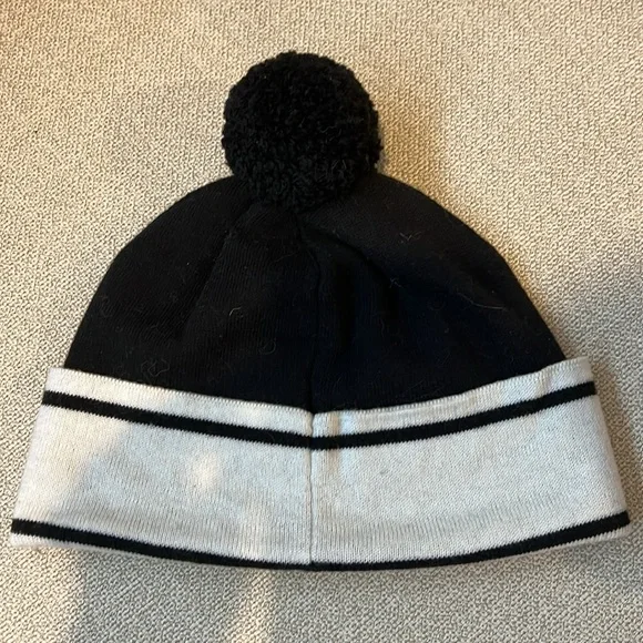 FENDI Junior Hat  (Ages 6-9) - Picture 2 of 5